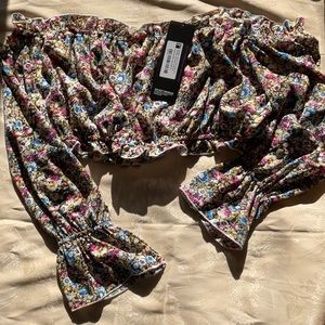 NWT Rebdolls Cropped Off-Shoulder Floral Top. Size 1x